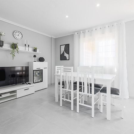 Вилла Casa Olivia With Pool Heating Fee Торевьиа Экстерьер фото