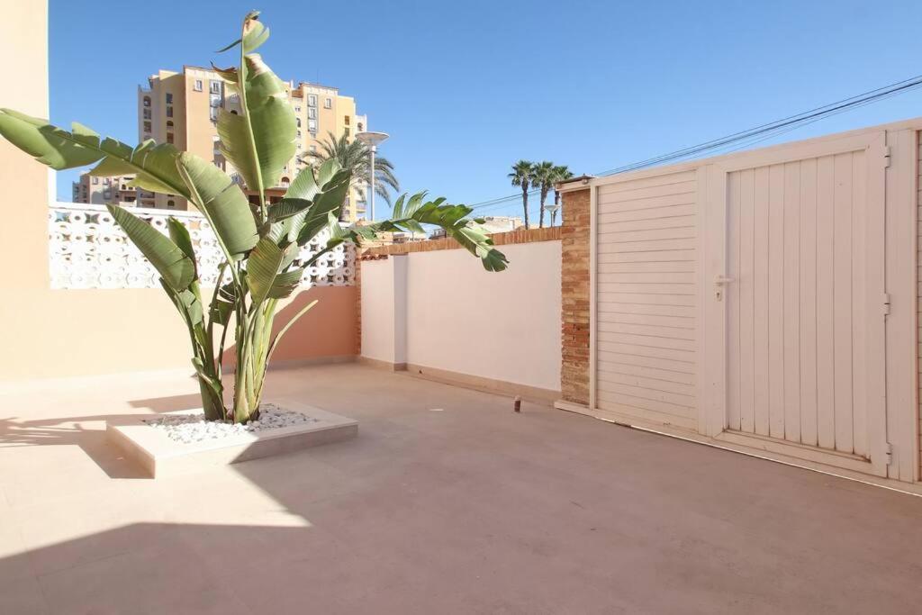 Вилла Casa Olivia With Pool Heating Fee Торевьиа Экстерьер фото